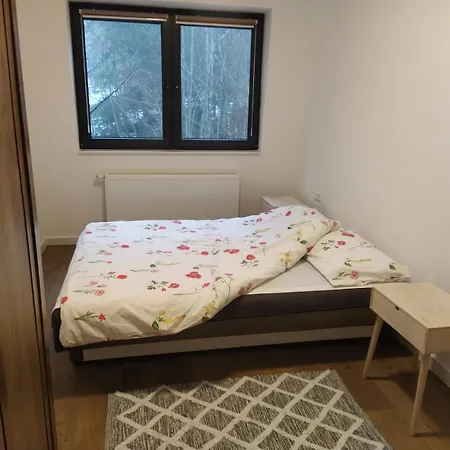 Pine Forest Magic Apartment *