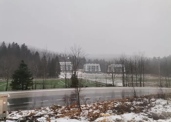 Pine Forest Magic Apartment *